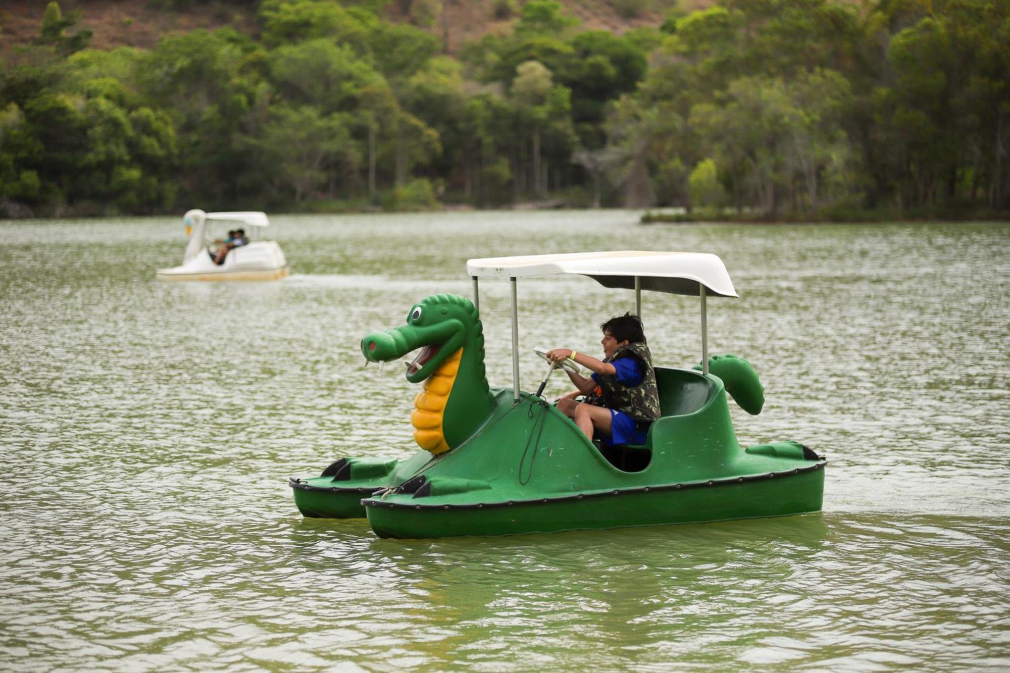 Vale Silvestre Eco Park Hotel โกเวร์นาดอร์ วาลาดาเรส ภายนอก รูปภาพ