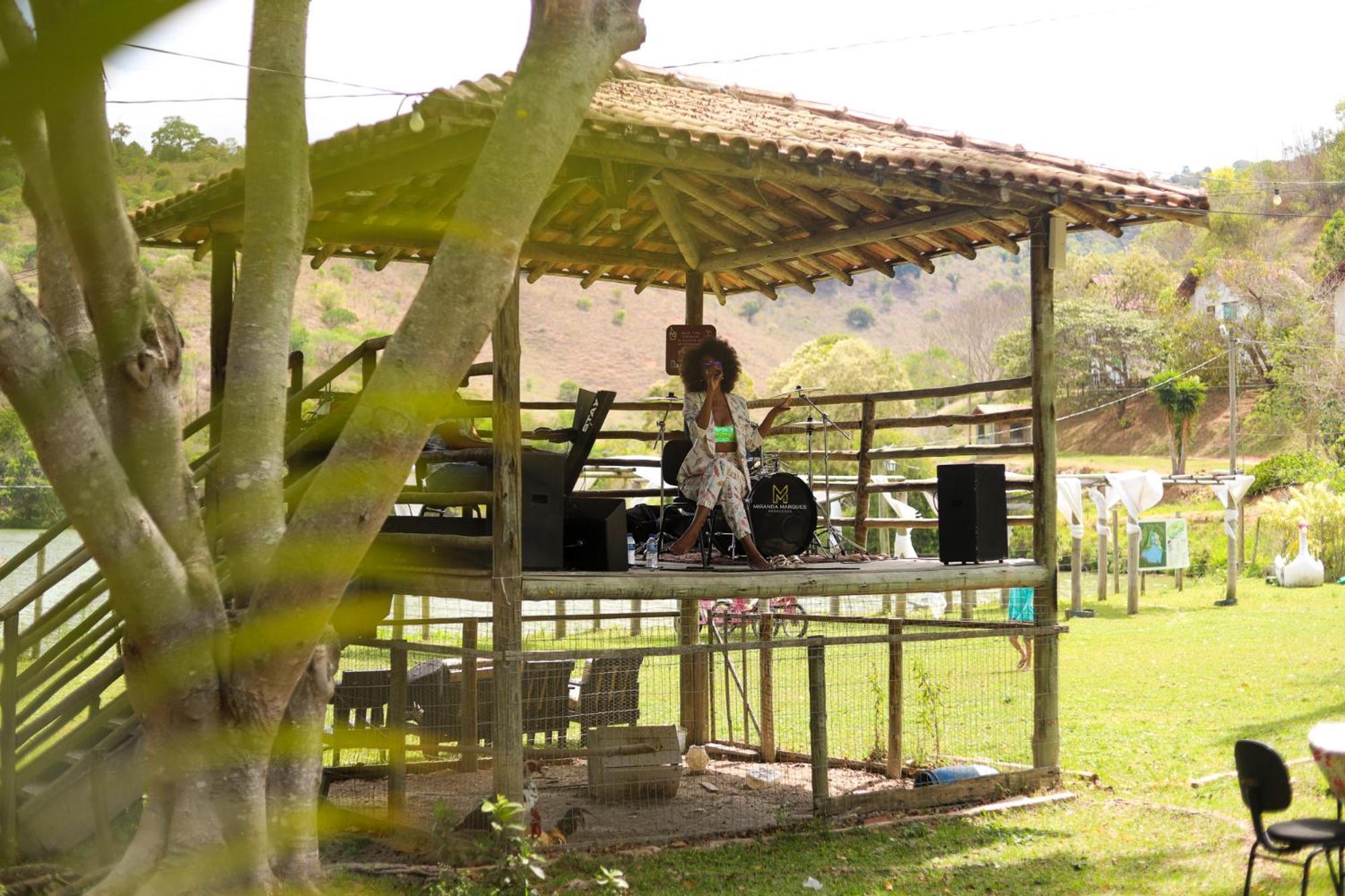 Vale Silvestre Eco Park Hotel โกเวร์นาดอร์ วาลาดาเรส ภายนอก รูปภาพ
